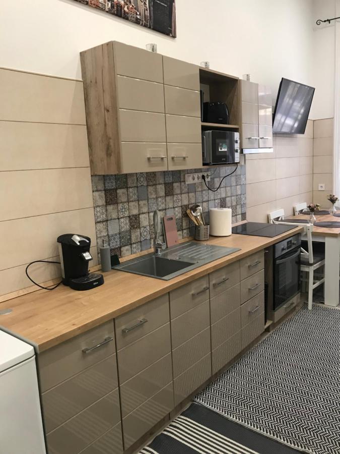 Mora Apartman 2 Kiskunfélegyháza Εξωτερικό φωτογραφία
