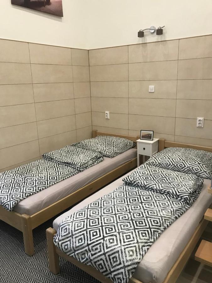 Mora Apartman 2 Kiskunfélegyháza Εξωτερικό φωτογραφία